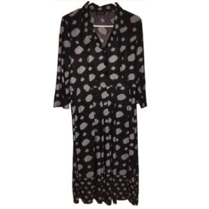 Reborn Collared Long Sleeve Dress